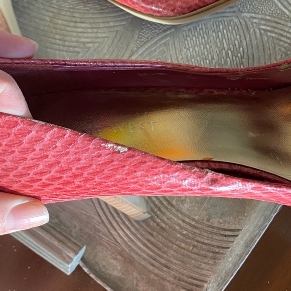 Barbie Pink faux snake skin stiletto pumps - Picture 11 of 13